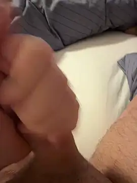 Snapshot of Uki-1 chatting on 01.15.26 Uki-1 online show from 01.15.26