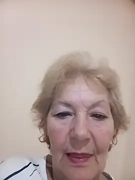 Snapshot of Calypso-Loove chatting on 12.19.25 Calypso-Loove online show from 12.19.25