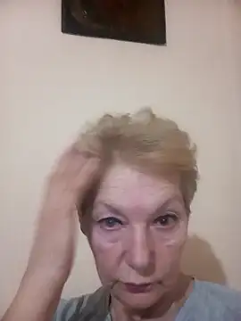 Snapshot of Calypso-Loove chatting on 01.12.26 Calypso-Loove online show from 01.12.26