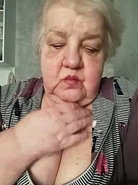 HapinessLovee online show from 02.11.26