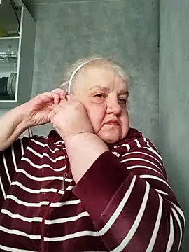 HapinessLovee online show from 04.11.26