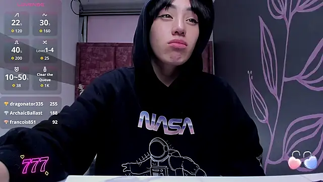 Kiara Fox   online show from 03.27.26