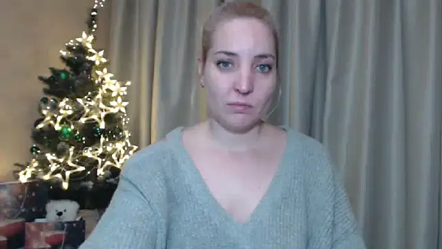 Snapshot of sweetpussy chatting on 12.29.24 sweetpussy online show from 12.29.24