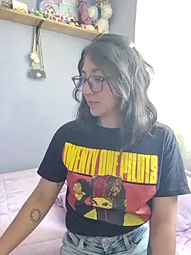 SabrinaLu  online show from 02.18.26