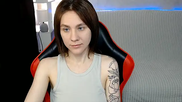 MiaBun1 online show from 01.07.26