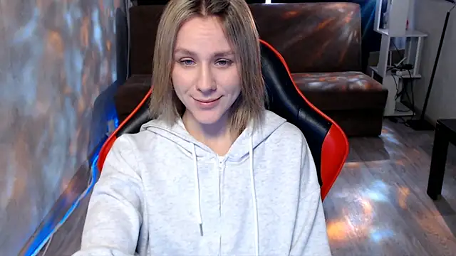 MiaBun1 online show from 03.10.26