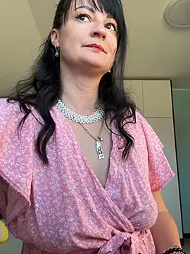 CherryCherry03 online show from 04.05.26