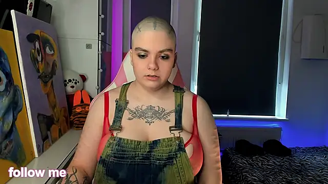 Snapshot of enigmastella chatting on 01.15.26 enigmastella online show from 01.15.26