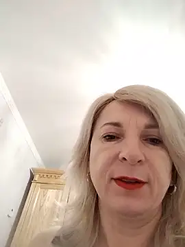 AhlyssaLove1155 online show from 05.18.26
