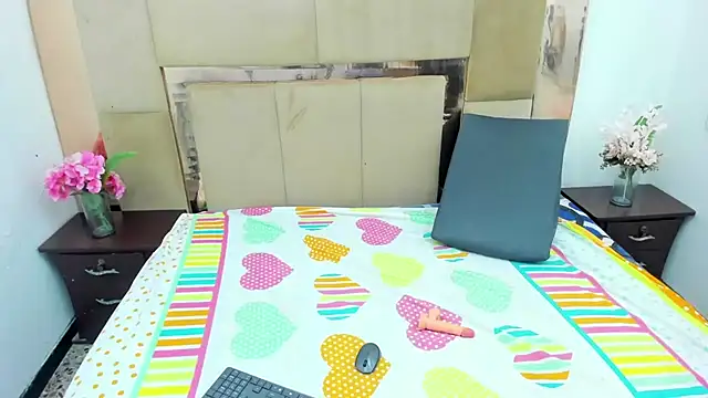 RebecaMarshall online show from 12.20.25