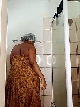   JuicyAss  online show from 01.10.26