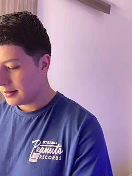 Goldenknight33 online show from 02.03.26