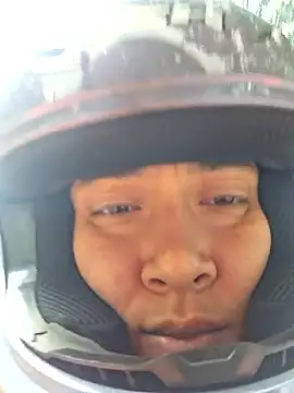 Robin h00t Gamer online show from 01.12.26