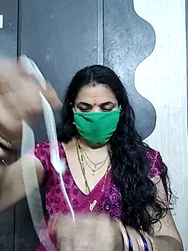 Snapshot of bhavyasri_55 chatting on 04.01.26 bhavyasri 55 online show from 04.01.26