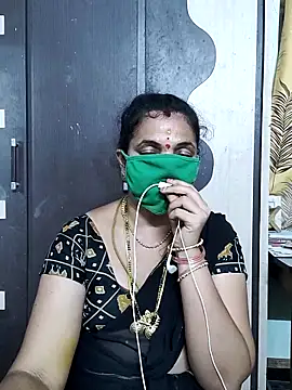 Snapshot of bhavyasri_55 chatting on 04.10.26 bhavyasri 55 online show from 04.10.26