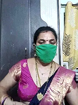 Snapshot of bhavyasri_55 chatting on 04.13.26 bhavyasri 55 online show from 04.13.26