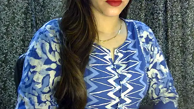 Snapshot of Exotic_tanvi chatting on 05.12.26 Exotic tanvi online show from 05.12.26