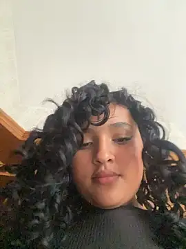 ladulcemary  online show from 03.13.26