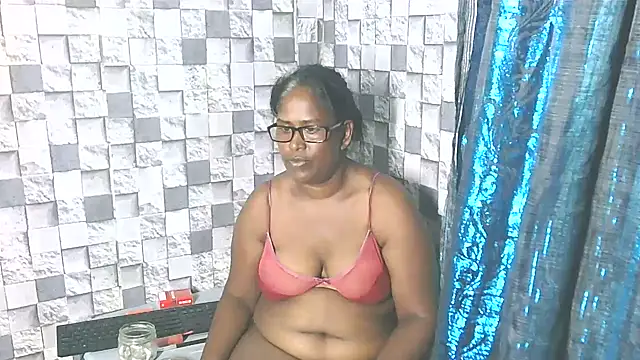 Snapshot of Exotic_indian95 chatting on 03.27.26 Exotic indian95 online show from 03.27.26