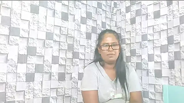 Snapshot of Exotic_indian95 chatting on 03.30.26 Exotic indian95 online show from 03.30.26