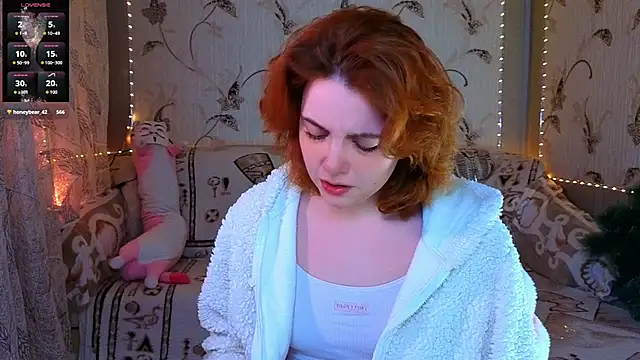 Snapshot of Ari_Meow chatting on 02.05.26 Ari Meow online show from 02.05.26