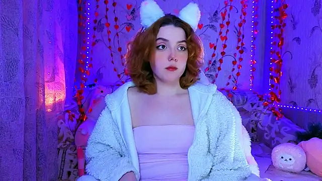 Snapshot of Ari_Meow chatting on 03.08.26 Ari Meow online show from 03.08.26