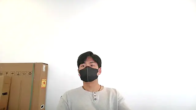 Snapshot of kimze7 chatting on 06.29.26 kimze7 online show from 06.29.26