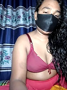 Snapshot of porimoi_505 chatting on 02.25.26 porimoi 505 online show from 02.25.26