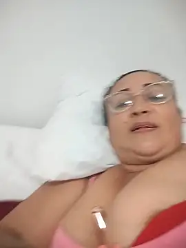 Nini Love  online show from 02.02.26