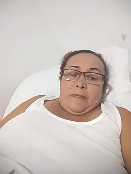 Nini Love  online show from 03.02.26