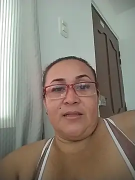 Nini Love  online show from 04.05.26