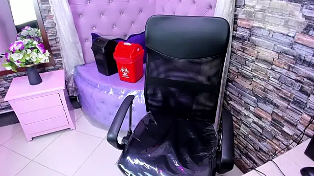 sophi hardd  online show from 06.12.26