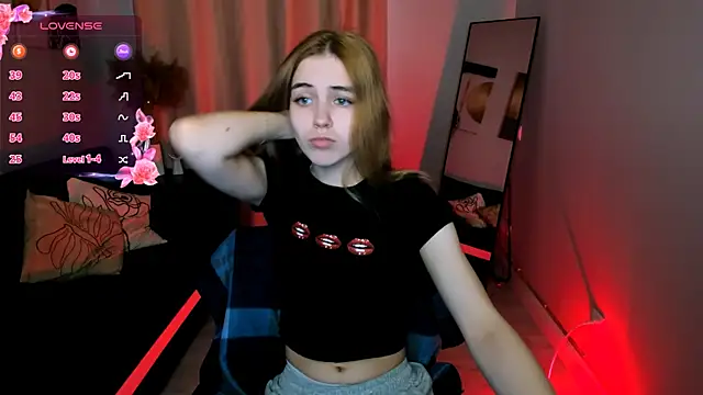 Bella xBaby online show from 04.14.26