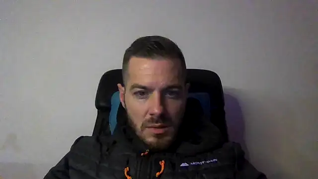 cheekycherryx online show from 12.17.25