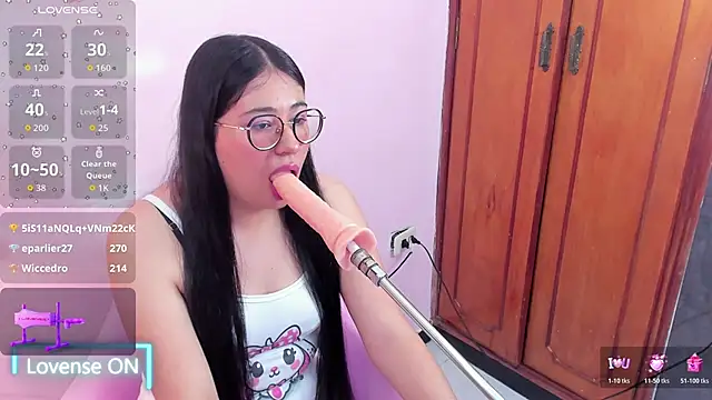 nomi blue online show from 12.14.25