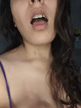 SubmissiveKaur online show from 06.03.26