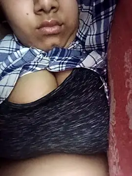 Snapshot of pihuu1313 chatting on 02.10.26 pihuu1313 online show from 02.10.26