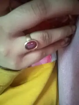 Snapshot of pihuu1313 chatting on 03.10.26 pihuu1313 online show from 03.10.26