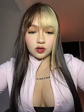 Snapshot of Daniela_ruizz chatting on 05.12.26 Daniela ruizz online show from 05.12.26