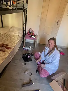 Snapshot of Vikml166 chatting on 04.07.26 Vikml166 online show from 04.07.26