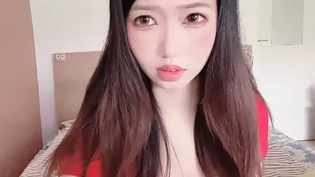 Snapshot of cici-r0 chatting on 03.02.26 cici-r0 online show from 03.02.26