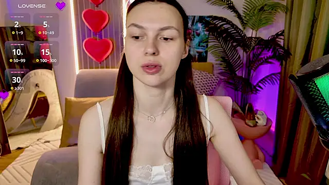 MaxinCarroll online show from 05.05.26