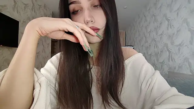 Qwami Amie online show from 02.27.26