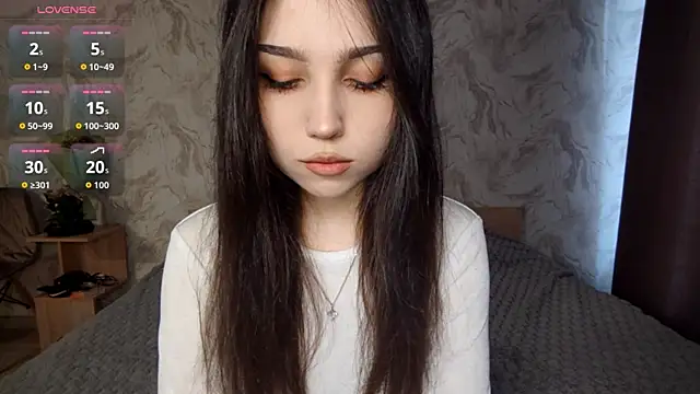 Qwami Amie online show from 03.31.26