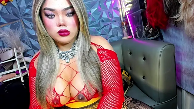 AlwaysHornyMia online show from 03.30.26