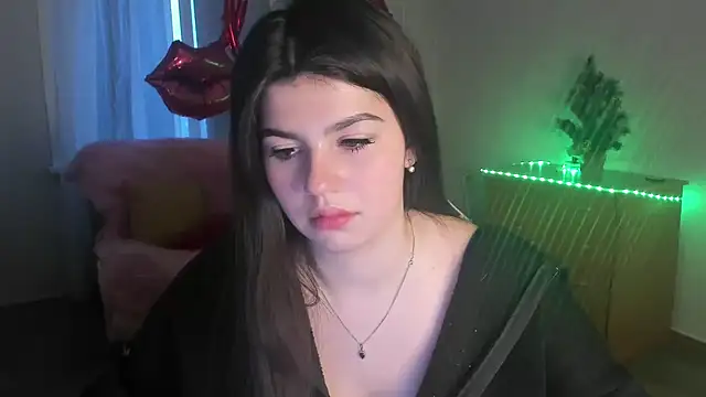 KisaModel online show from 03.05.26