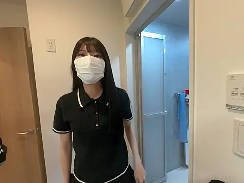 Gokujyo-Namanaka online show from 05.10.26