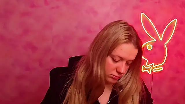 Samantha Gloww online show from 12.15.25