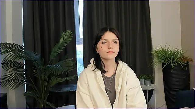 NyraVesperis online show from 03.23.26