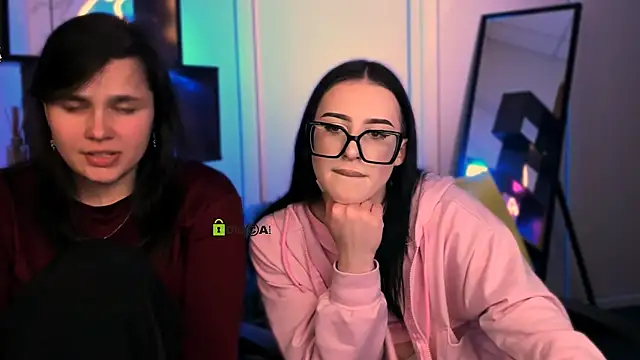 Snapshot of astra_opal chatting on 02.07.26 astra opal online show from 02.07.26